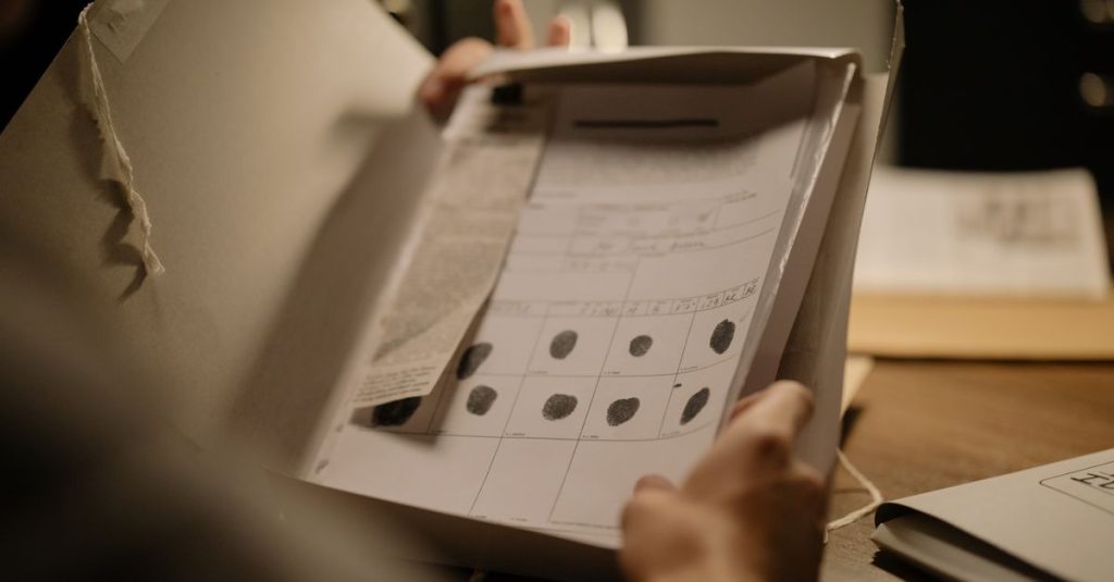 איך מוציאים דרכון ביומטרי: מדריך שלבים ועלויות 2026